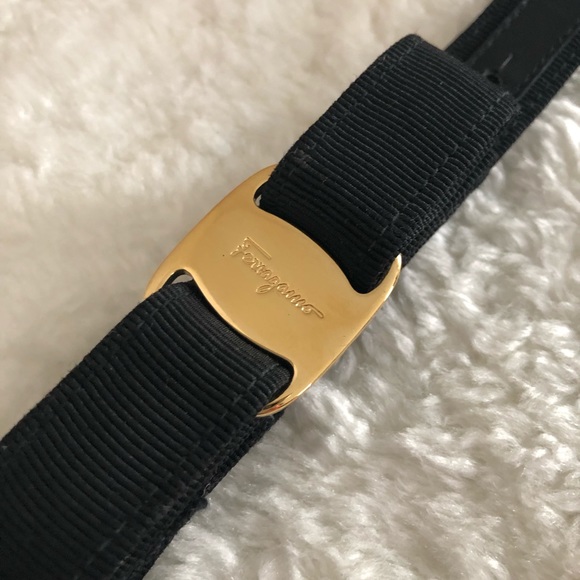 ferragamo vara bow belt